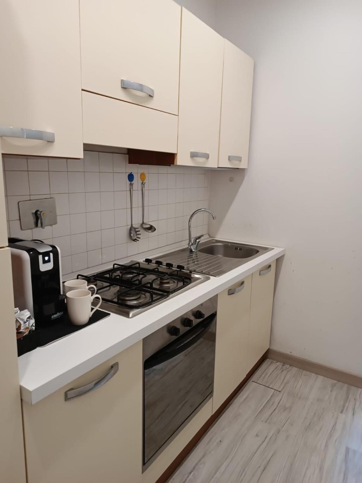 רומא Studio Metro Bologna מראה חיצוני תמונה