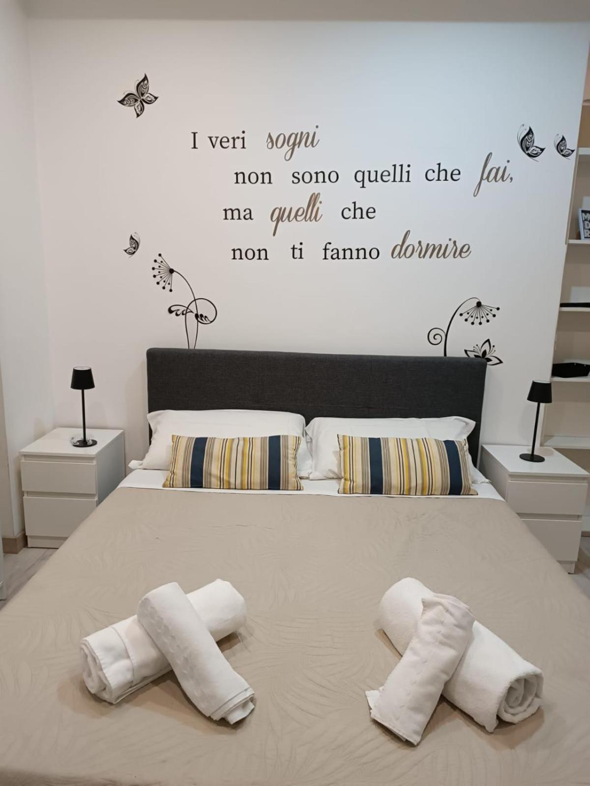 רומא Studio Metro Bologna מראה חיצוני תמונה